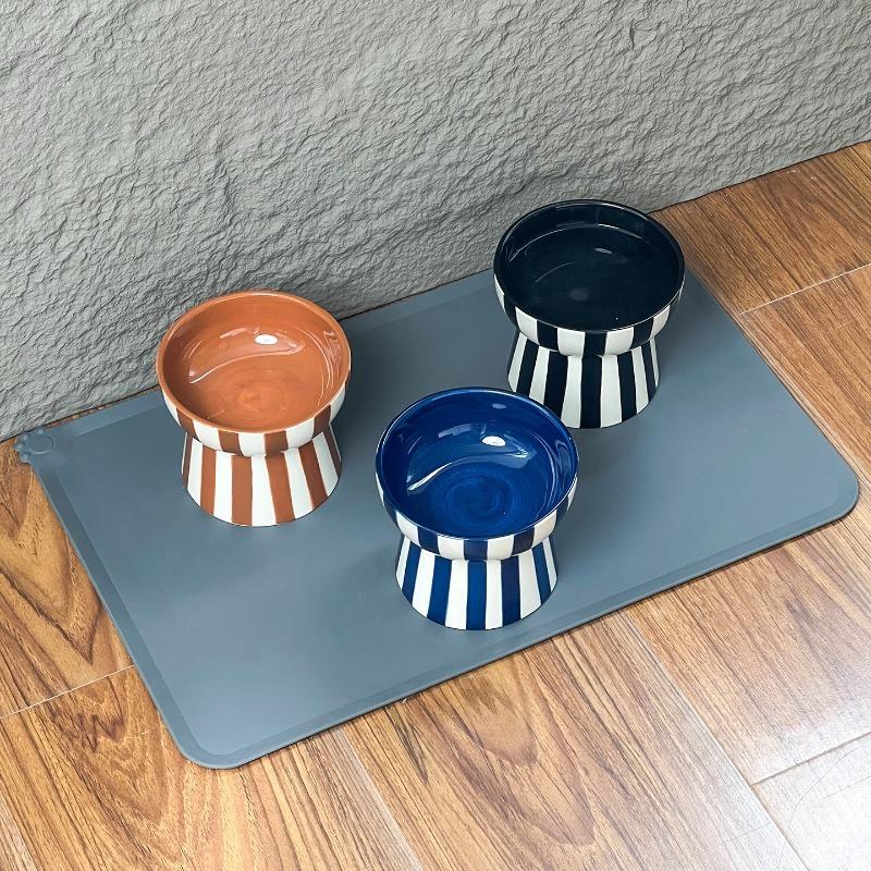 Elevated Striped Ceramic Pet Bowl – Anti-Slip Raised Food and Water Feeder for Cats and Small Dogs, Stylish Non-Tip Design