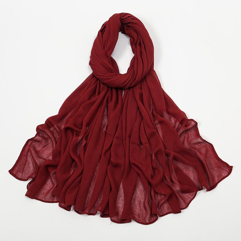 Новое поступление Жатый вискозный хиджаб Женский мусульманский шарф Шали Однотонный платок на голову Обертывания Большой размер Однотонный Исламский тюрбан Повязки на голову Фуляр