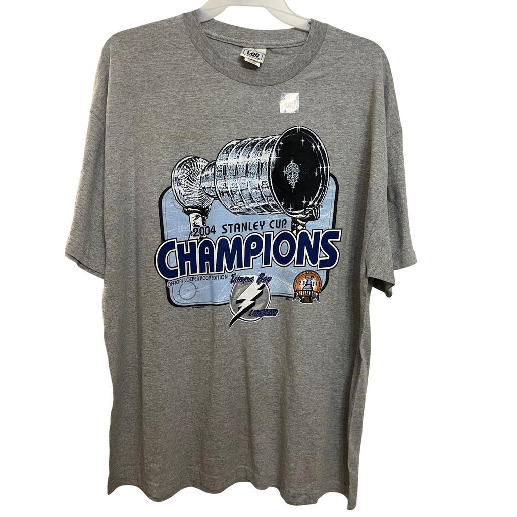 Lee Sport 2004 Чемпионы Кубка Стэнли Tampa Bay Lightning Футболка 2XL Серая Унисекс Футболка