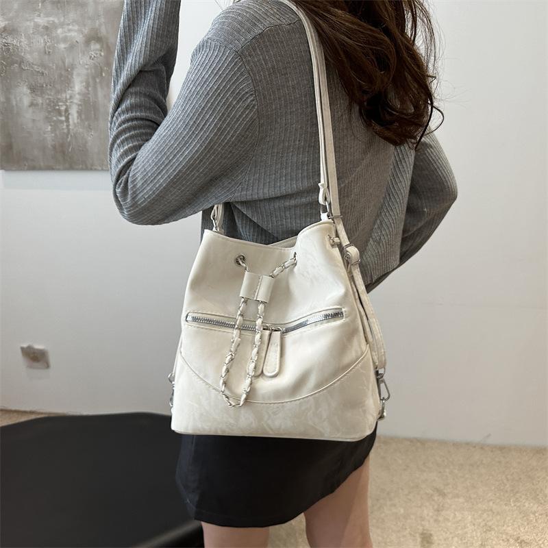 Backpack for Women New Design Summer Simple and Fashionable One-shoulder Crossbody Bag Niche Hand Bucket Bag