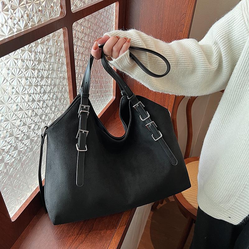 Maillard Retro Matte Tote Bag Women's 2025 New Fashion Shoulder Commuter Bag Large Capacity Class Armpit Bag