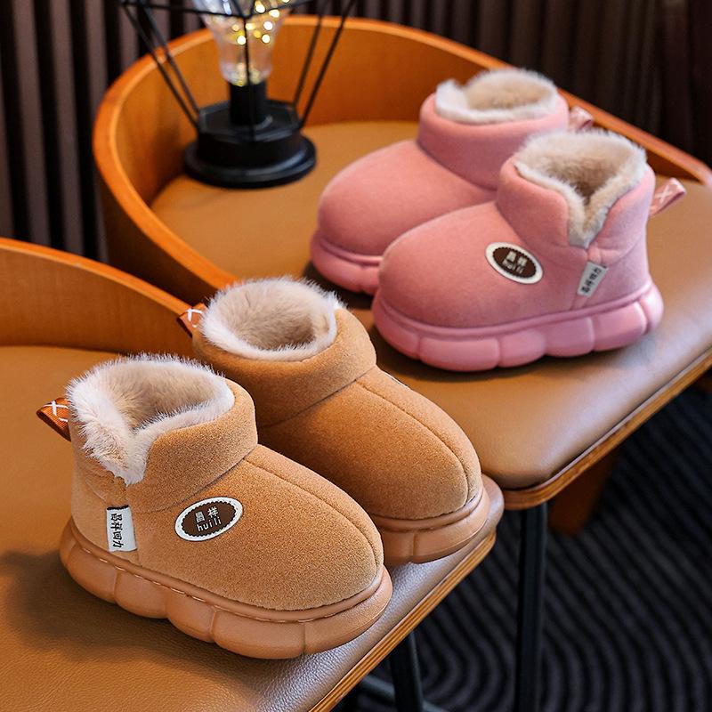 New winter children's cotton shoes, warm winter shoes for toddlers and girls, with added fleece and thickened anti-slip snow boots