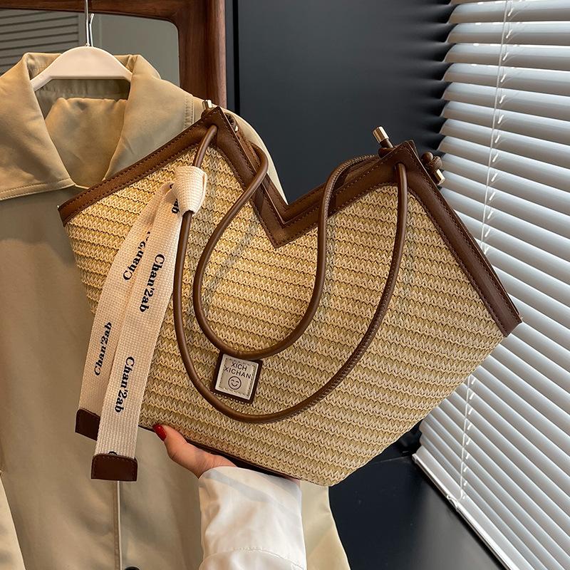 2025 Весна Осень Зима Новая Мода Простая Сумка-тоут Популярная Сумка через плечо для Коммутирующих Женщин