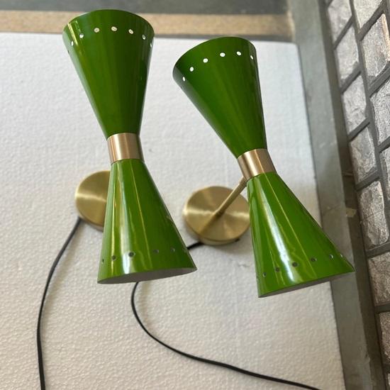 Настенный светильник Diabolo Green Brass Mid Century Modern Вверх-вниз освещение