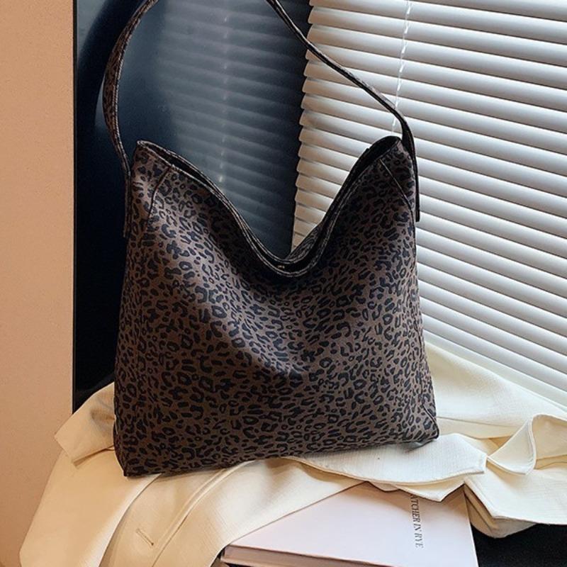 Vintage Maillard leopard print large-capacity tote bag women's new commuter shoulder armpit bag