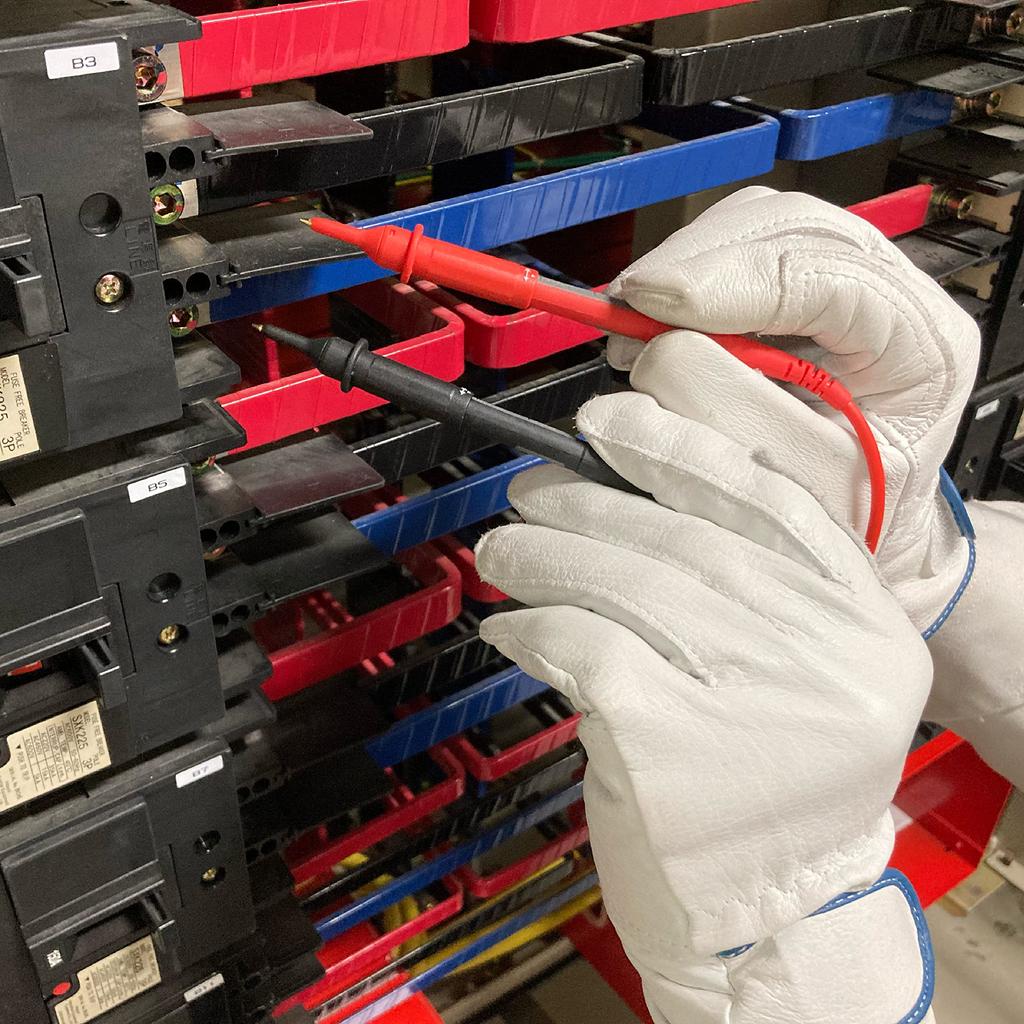 HIOKI Test Lead L9300 Compatible Capless Switch Pin Tip Length and Measurement Category Just by Sliding CAT Compatible New Slide Barrier Probe