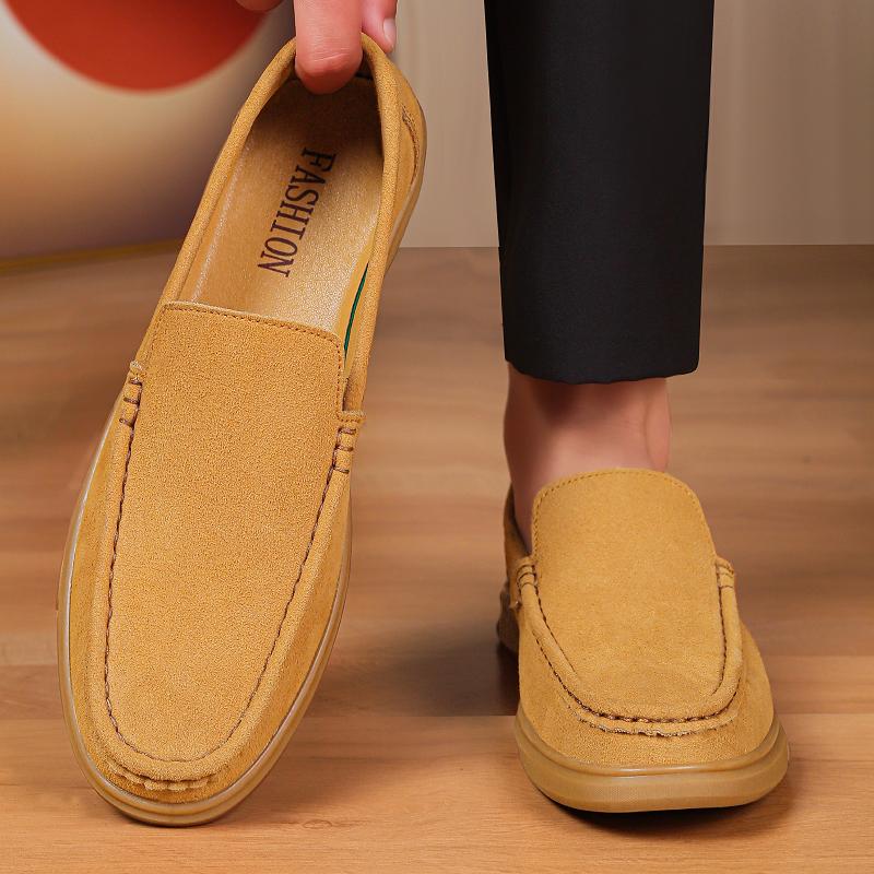 Fashion Handmade Cow Suede Leather Mens Shoes Casual Comfortable Man Slip On Leather Loafers Shoes Men Soft Sole Walking Shoes Moccasins