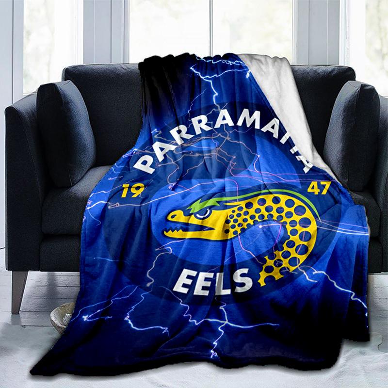 Parramatta Eels Team Crest Blanket Suitable for Sofas, Beds, Offices, And Camping - Perfect Gift for Halloween Christmas