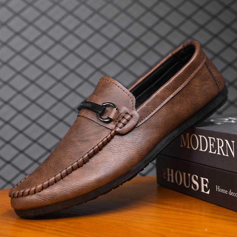 Fashion High Quality Leather Men Casual Shoes Comfortable Light Men Loafers Formal Men Dress Shoes Breathable Slip On Men Driving Shoes