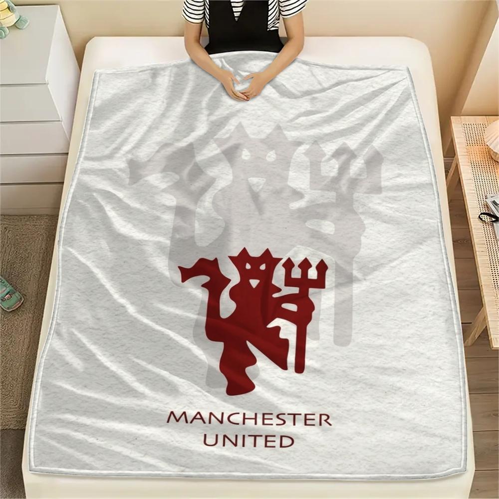 1PC Manchester Unitedaa Print Flannel Blanket, High quality Comfortable for All Seasons, Home Decor, Warmth and Comfort, Perfect for Christmas Gifts