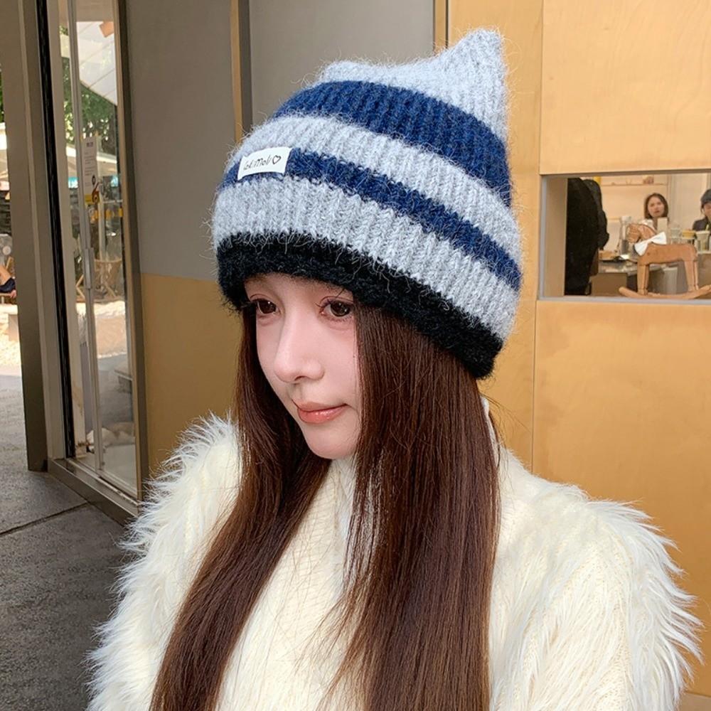 Stretchy Fit Striped Knitted Beanie Hat Wool Polyester Mix Winter Beanie Hat For Women