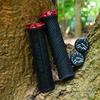 WFS Мировая карта MTB Рукоятки Руля Однозажимные Эргономичные Рукоятки Руля Горного Велосипеда Комфортные С Гашением Вибраций Для и Даунхилла Черные с Красными Зажимными –