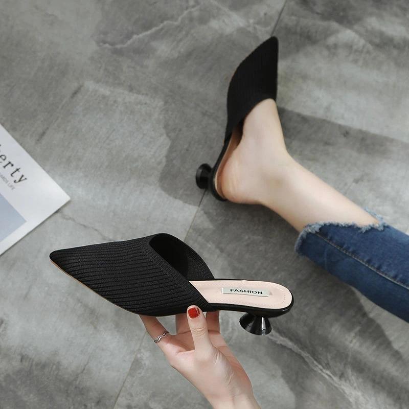 Тапочки на среднем каблуке с острым носком, женская летняя обувь, пикантные сандалии, вязаные эластичные сетчатые шлепанцы с открытой пяткой, дышащие шлепанцы, обувь на мелком каблуке