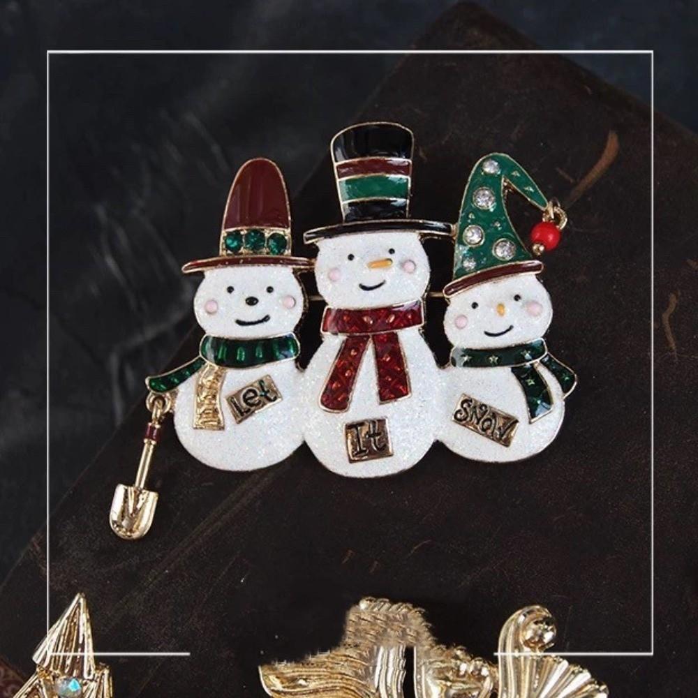 Pearl Christmas Snowman Brooch Santa Claus Sweater Scarf Badge Cute Red Xmas Brooch New Year Gift
