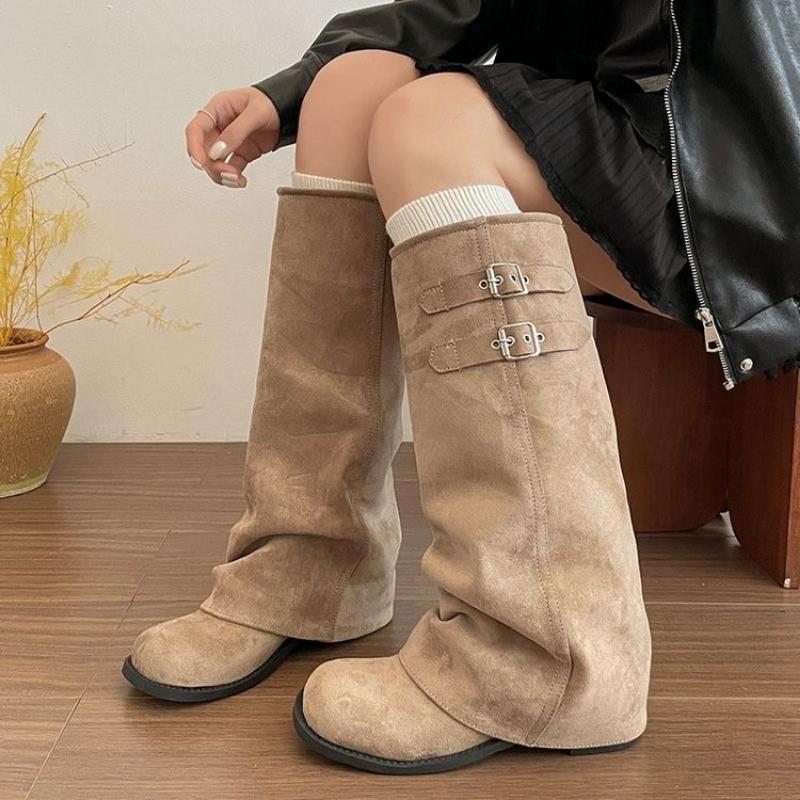 Женские ботильоны на танкетке в стиле French Chic, высокие, мягкие, без шнуровки, черные, хаки, с круглым носком, ремешком с пряжкой, мотоботы