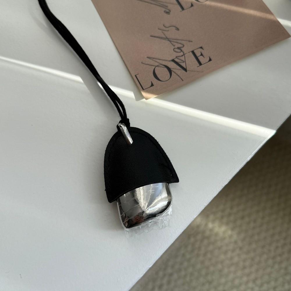 PU Leather Pinecone Pendant Necklace Long Chain Sweater Chain Fashion Rope Chain Necklace Jewelry