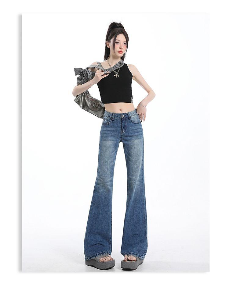 Low waist slim fit elastic micro flared jeans make women look slimmer