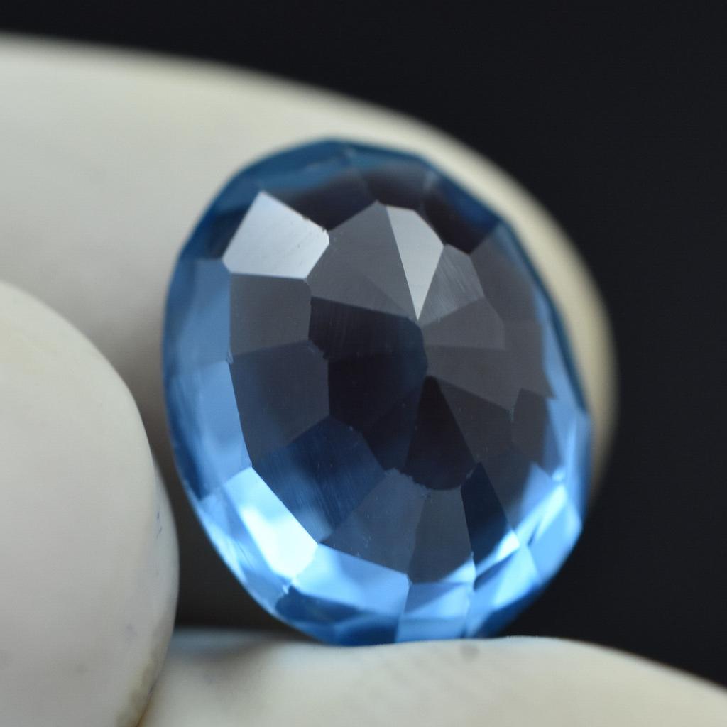 Natural Blue Sapphire Loose Gemstone 6.85 ct Oval Cut Ring September Birthstone for Gem Collections