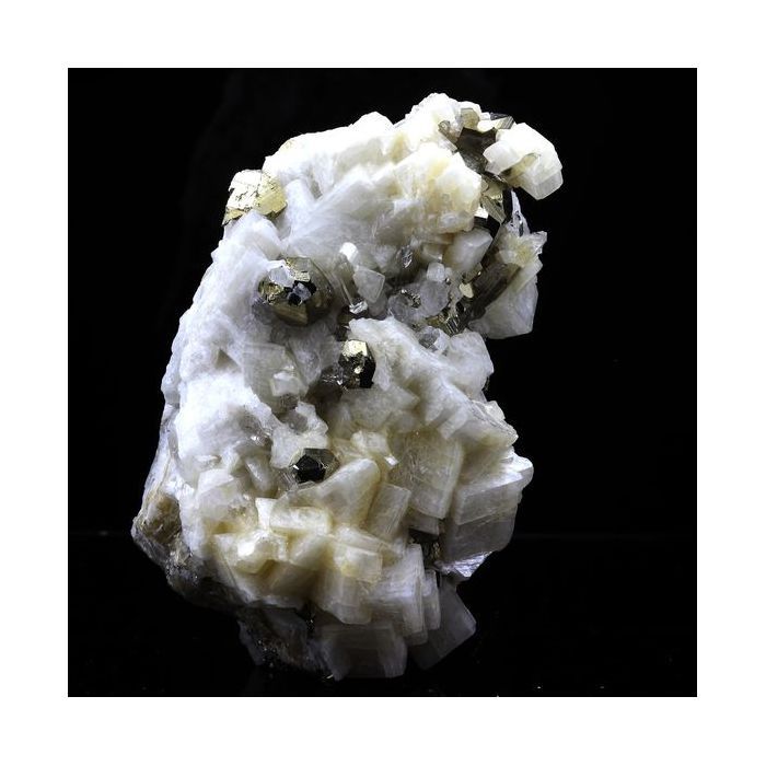 Pierres et Minéraux. Dolomite + Pyrite. 703.0 ct. Mésage Mine, Vizille, France..