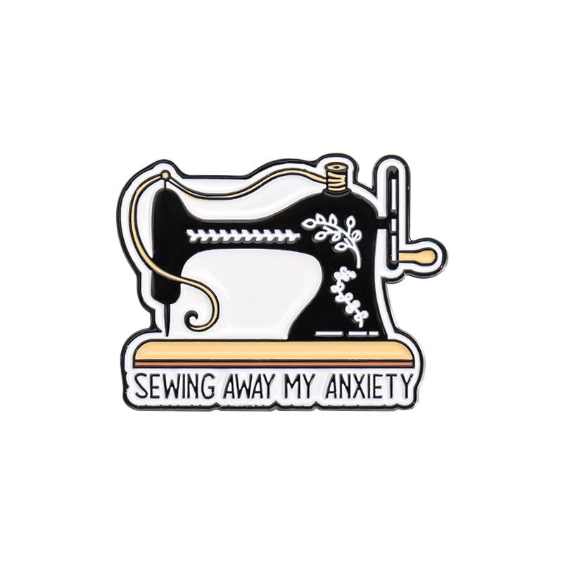 Cartoon Machine Metal Brooch Car Sewing Machine Phone Music CD Typewriter Camera Ruler Storage Card Badge Punk Pins Jewelry Gift