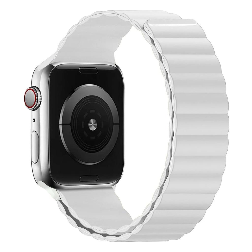 Ремешок для Apple Watch Band 44 мм, 40 мм, 45 мм, 41 мм, 42 мм, 38 мм, силиконовый браслет с магнитной петлей iWatch Series 8 7 Ultra 3 5 6 SE