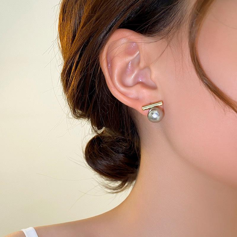 Серьги-гвоздики из металла с французским серым жемчугом из серебра 925 пробы - Ретро простой стиль