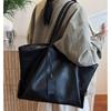 Простая ретро большая вместимость осень и зима новая сумка-тоут 2025 женская мода для поездок на работу взрывная повседневная наплечная сумка