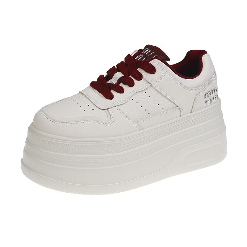 Туфли на толстой подошве из кожи женские 2024 года, осенне-зимние, новые универсальные туфли с увеличенным голенищем, детские белые туфли, повседневная спортивная обувь