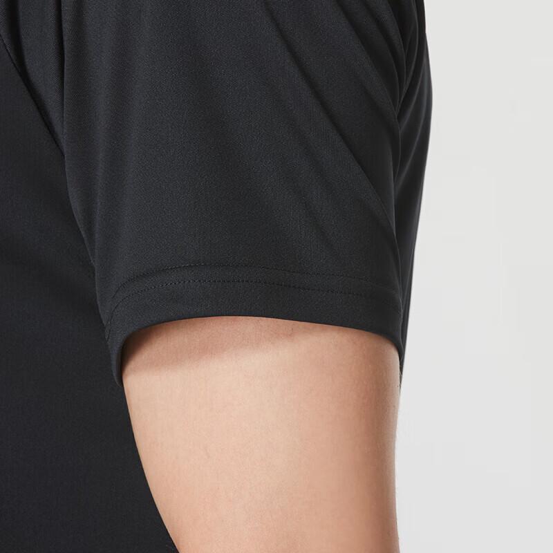Under Armour Men's Loose Fit Short Sleeve Sport T-Shirt