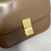 [Pre-Owned] Classic Box Gold Buckle Polished Calfskin Tofu Square Crossbody Shoulder Bag Medium - Very Good #11PXVQE