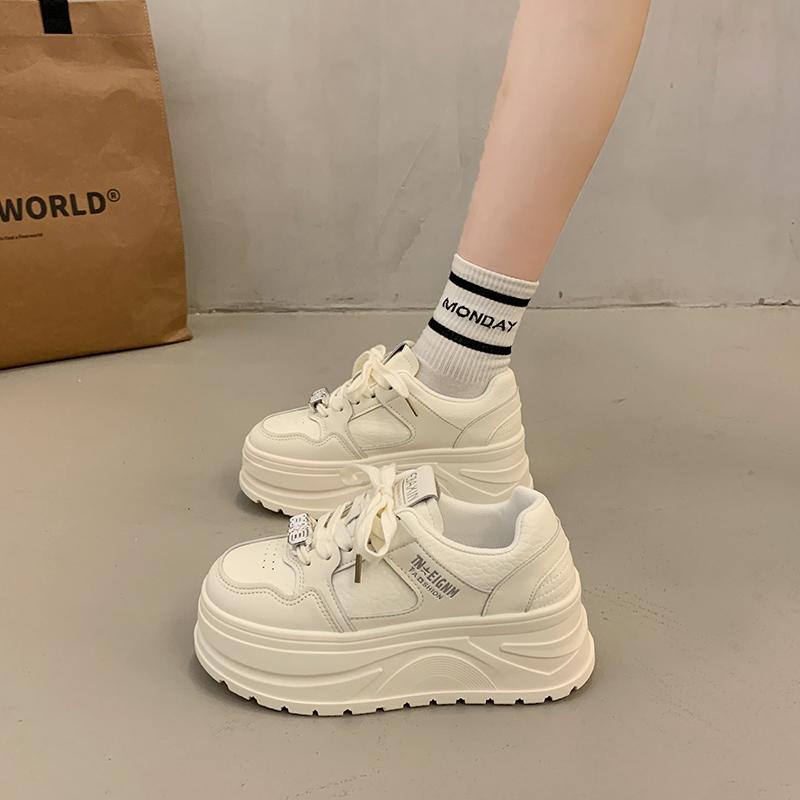 2025 New Women Sneakers Casual Fashion Versatile Design Shoes Comfortable Sneaker High Quality Outdoor Sports Shoes Footwear