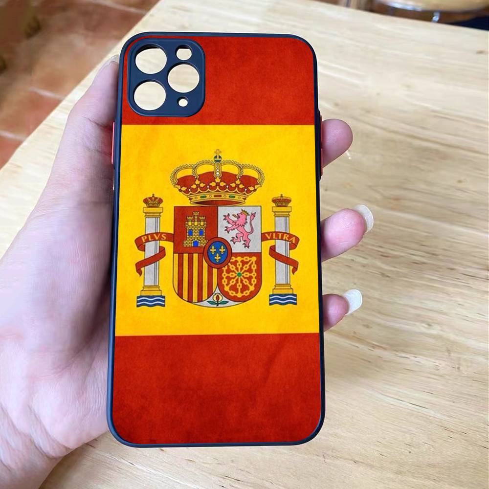 Spain Flag Cover For iPhone X XR XS 11 12 13 14 15 16 pro MAX mini Phone Case Matte shockproof