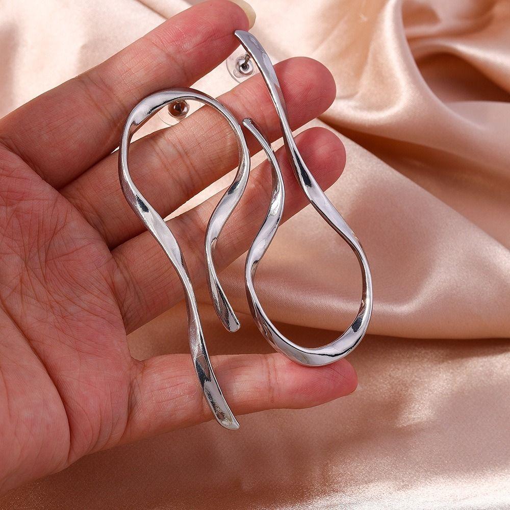 Irregular Shape Asymmetric Line Earrings Alloy Hollow Stud Earrings Metal Earrings For Girls