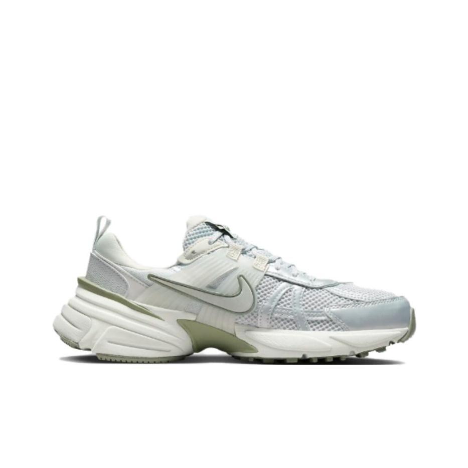 Nike V2K Run Photon Dust Light Army женские кроссовки Silver Summit-White Light-Silver FD0736-006