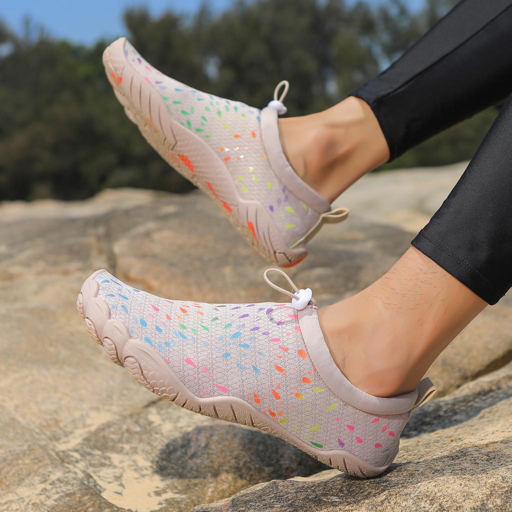 Outdoor Creek Shoes Swimming Shoes Beach Wading Fishing Shoes Men's and Women's Mesh Fitness Shoes Breathable Indoor Sports Shoes