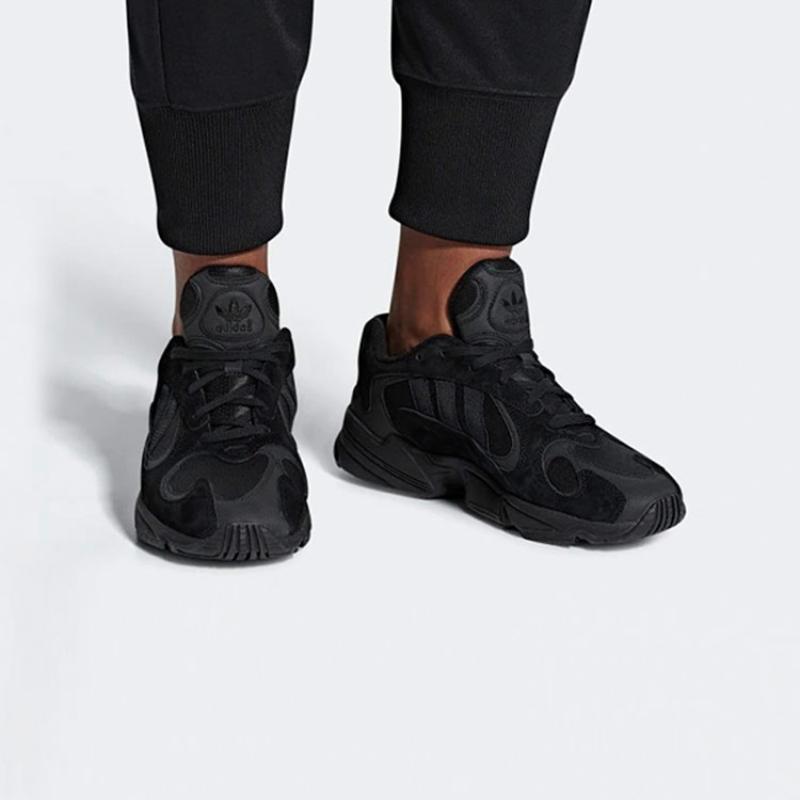 adidas Кроссовки Yung 1 'Triple Black' G27026