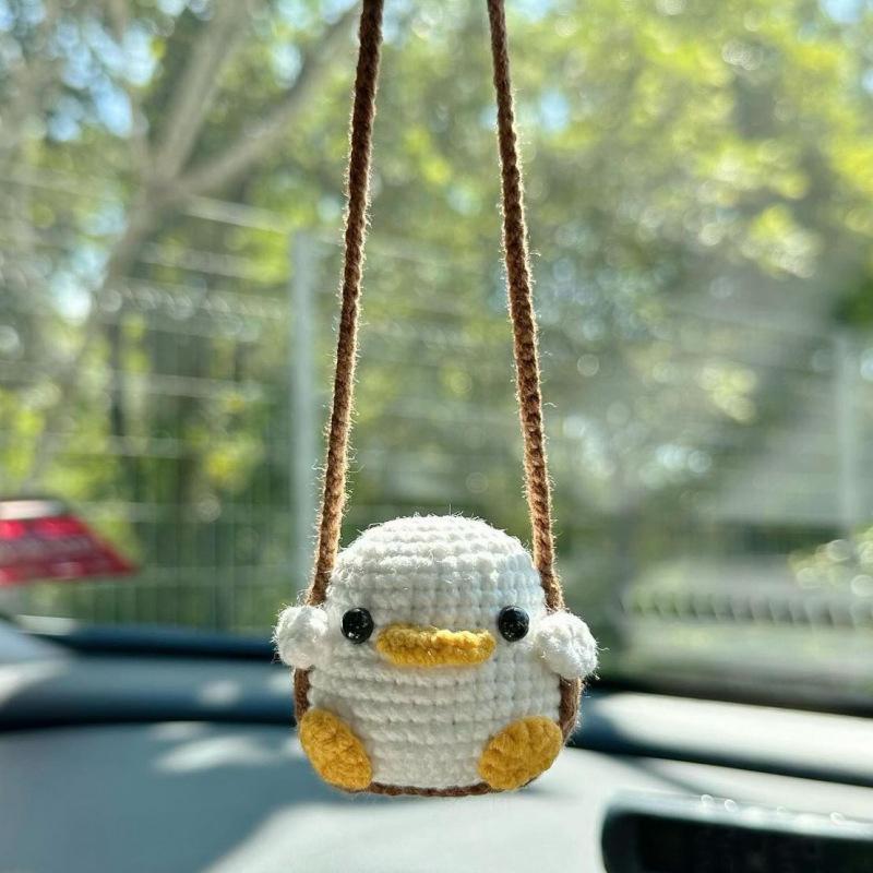 Cute Handmade Knitted Animal Pendants 1PC Frog Penguin Duck Chick Rabbit Charm Portable Backpack Keychain Decor for Kids