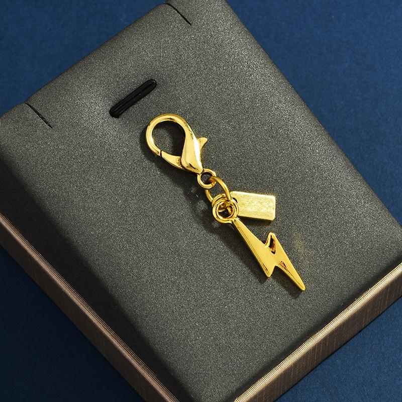 Exquisite Cherry Butterfly Keychains For Women Bag Pendant Car Keyring Creative Backpack Decoration Accessories Gifts