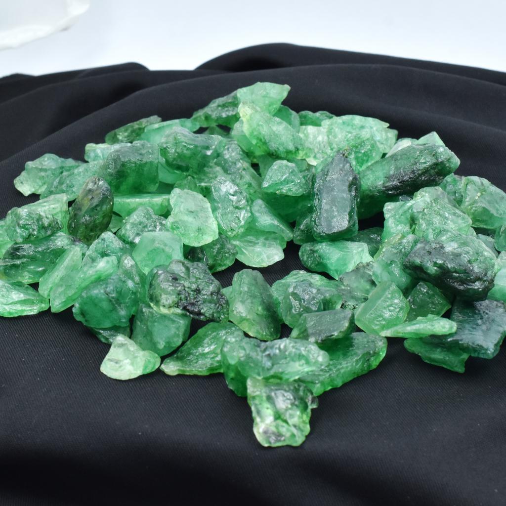 52.8 Ct Natural Colombian Huge Green Emerald Raw Rough Lot Loose Gemstone