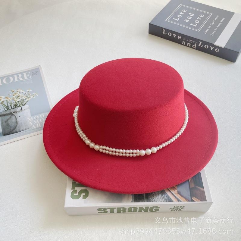Pearl chain flat top top hat women's autumn and winter warm woolen felt hat celebrity retro British small fragrant shopping fashion hat