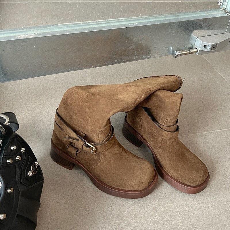 Ретро толстые каблуки ковбойские сапоги 2024 новые летние дышащие тонкие штабелируемые сапоги матовые сапоги