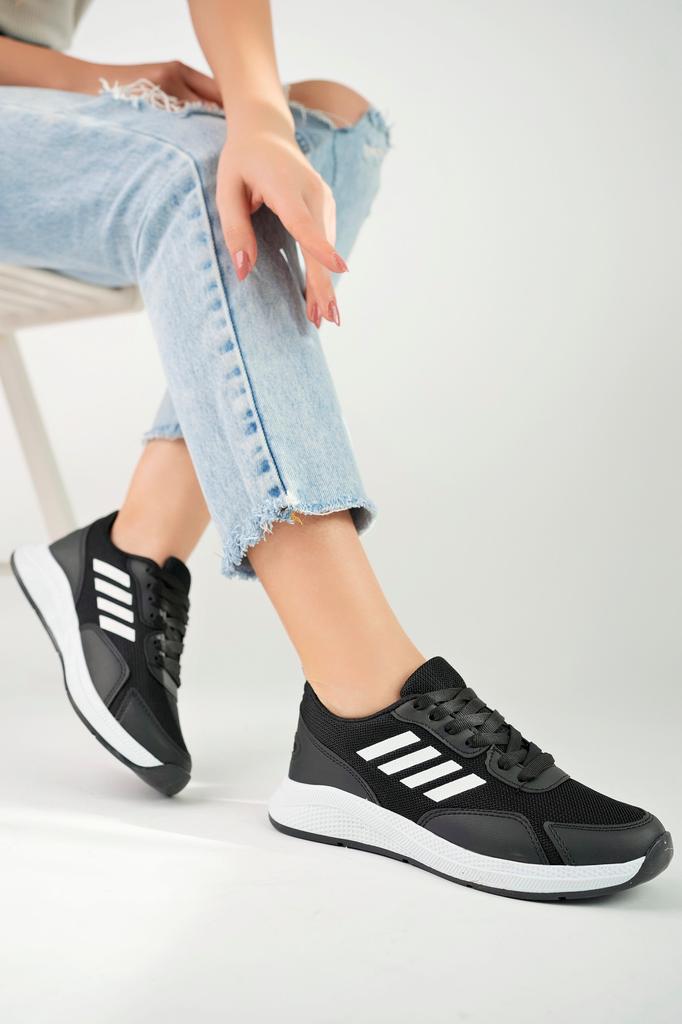 Women's Plus Size Black Casual Sneaker Shoes