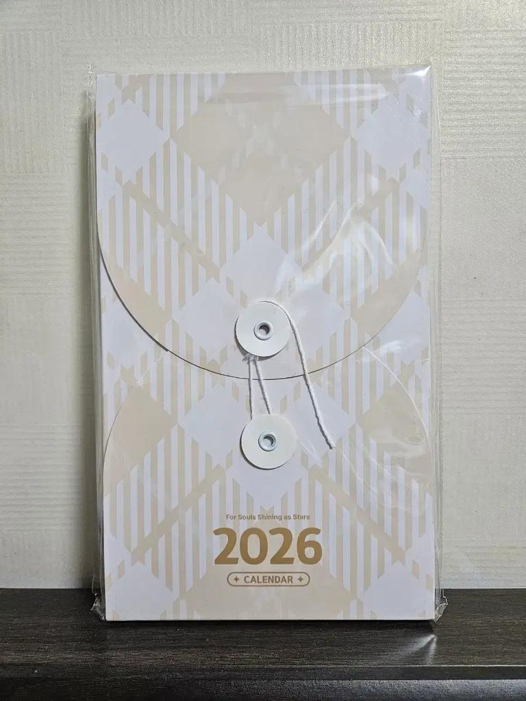 We are selling the Stelive 2026 calendar.
