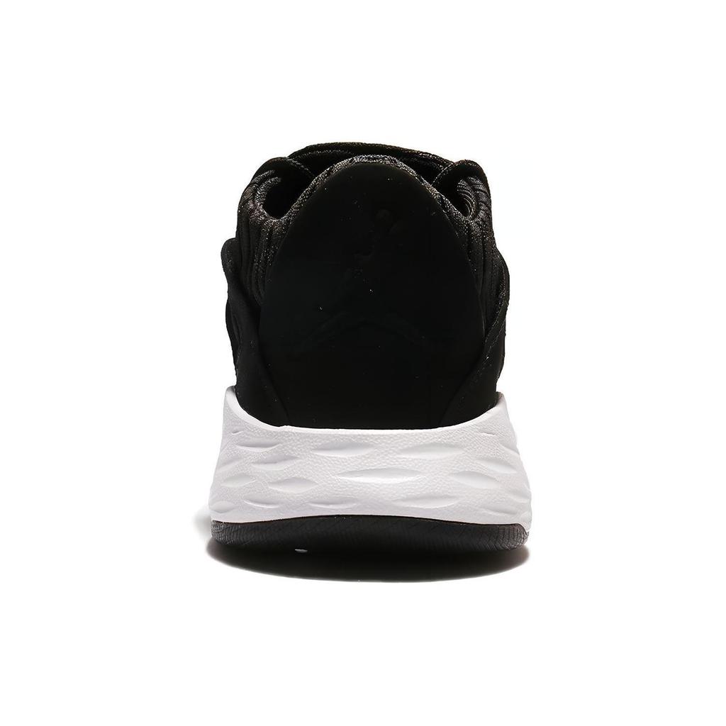 Air Jordan Formula 23 Low 'Черно-белый' 919724-011