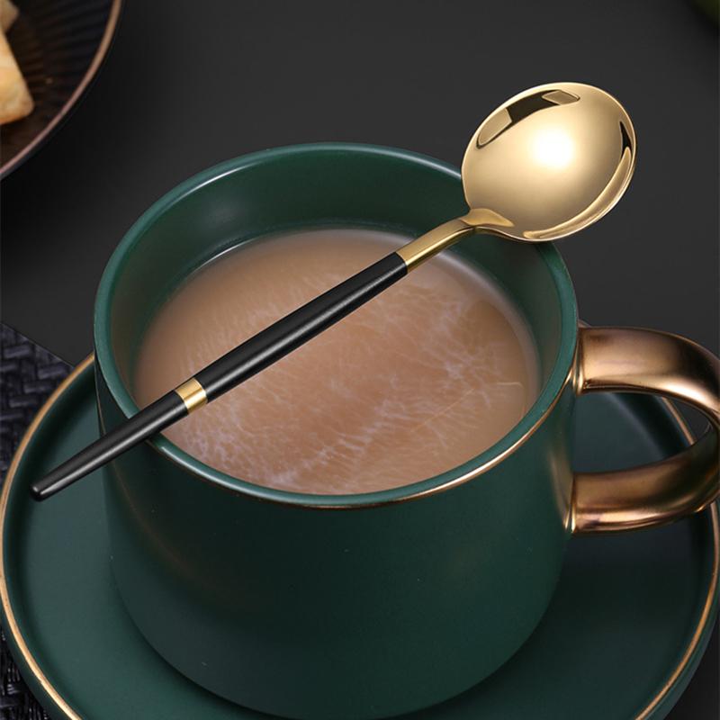 Роскошная португальская столовая посуда, столовые приборы из нержавеющей стали, нож для стейка, десертная вилка для фруктов, столовая ложка, набор кухонных принадлежностей в золотом стиле в западном стиле