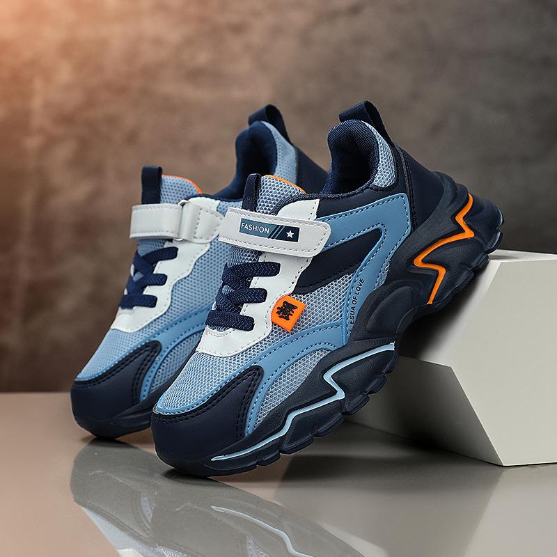 2025 Spring New Mesh Breathable Boys' Shoes Medium and Large Children's Soft Sole Light Primary School Running Children's Sports Shoes