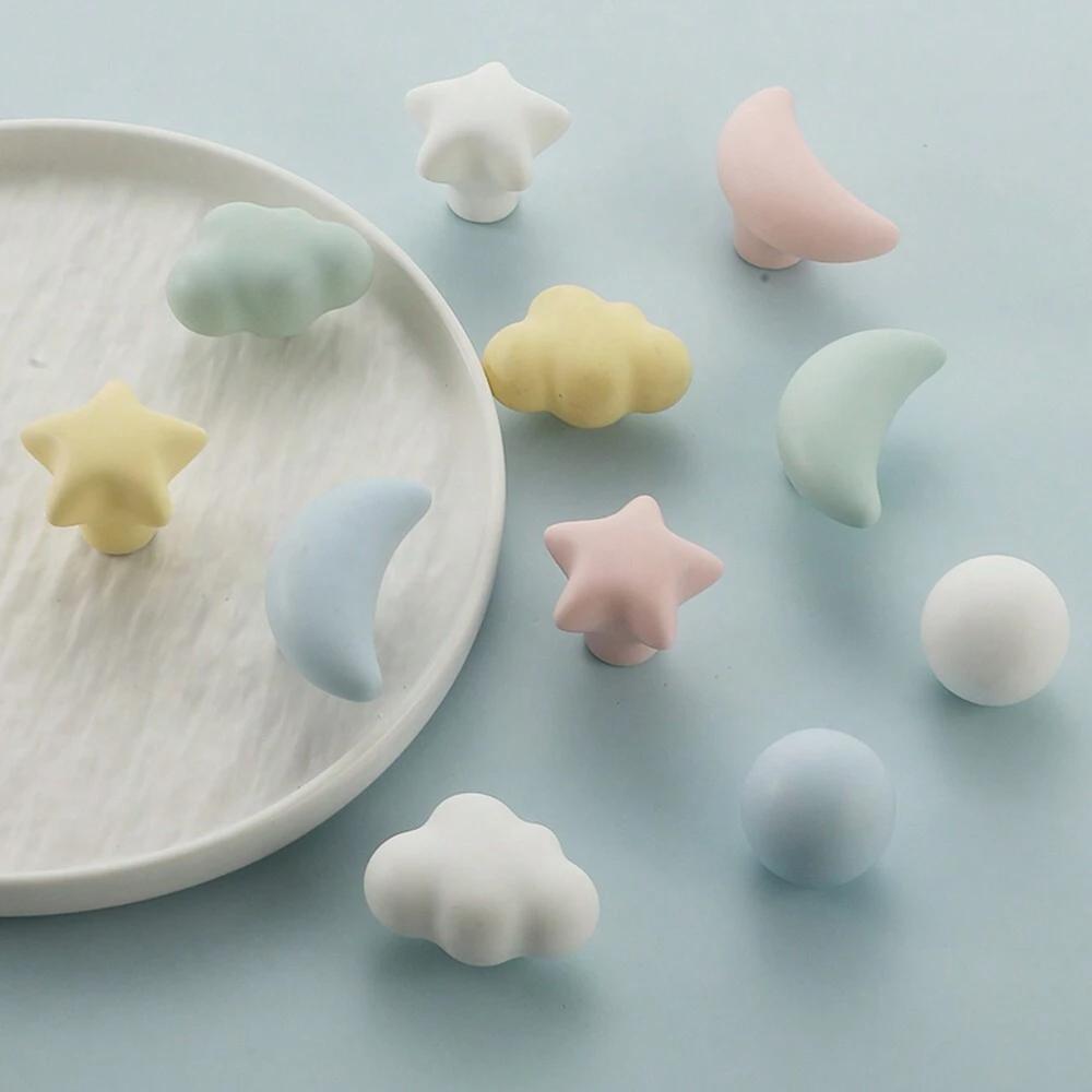 Children's Room Cabinet Knobs Ceramic Cabinet Handle Cartoon Clouds Star Cabinet Wardrobe Drawer Pull Handles for Kids Room