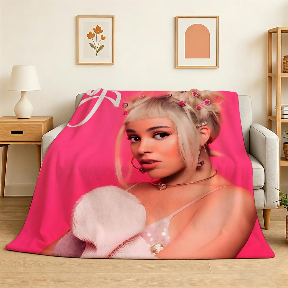 Singer doja cat Album Throw 240g Flannel Blanket Lightweight Soft Skin-friendly Summer Thin Throw Blanket