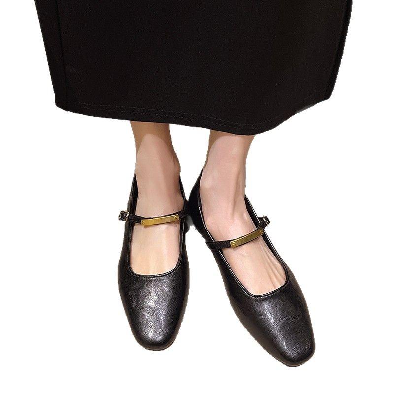 Балетки женские летние 2025 верхняя одежда с одной педалью круглая головка светлый рот телесный плоский низ дизайн чувство ниша обувь Doudou