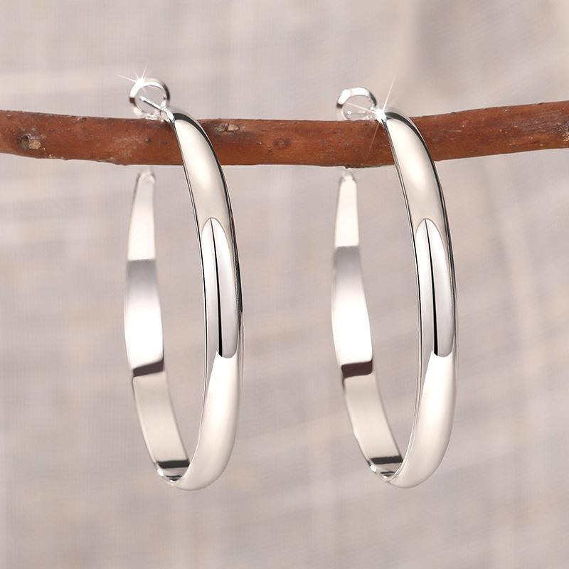 Attending A Banquet with Fashionable and Personalized Circles, Metal Earrings, New Style, Sweet and Cool, Spicy Girl Accessories